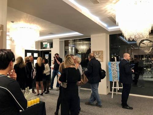 Stories Art Gallery Mayfair en samlingsutställning vid Manas Art Platform i London